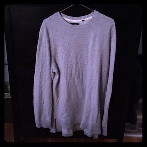 LOWEST PRICE ! - DELETING LISTING 2/25/26 • MEN’S ‘FIVE FOUR’ LONG SLEEVED TEE